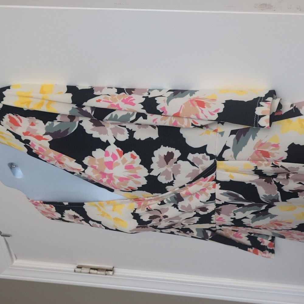 Floral Wrap Dress - Black, Pink, Yellow - Picture 3 of 9